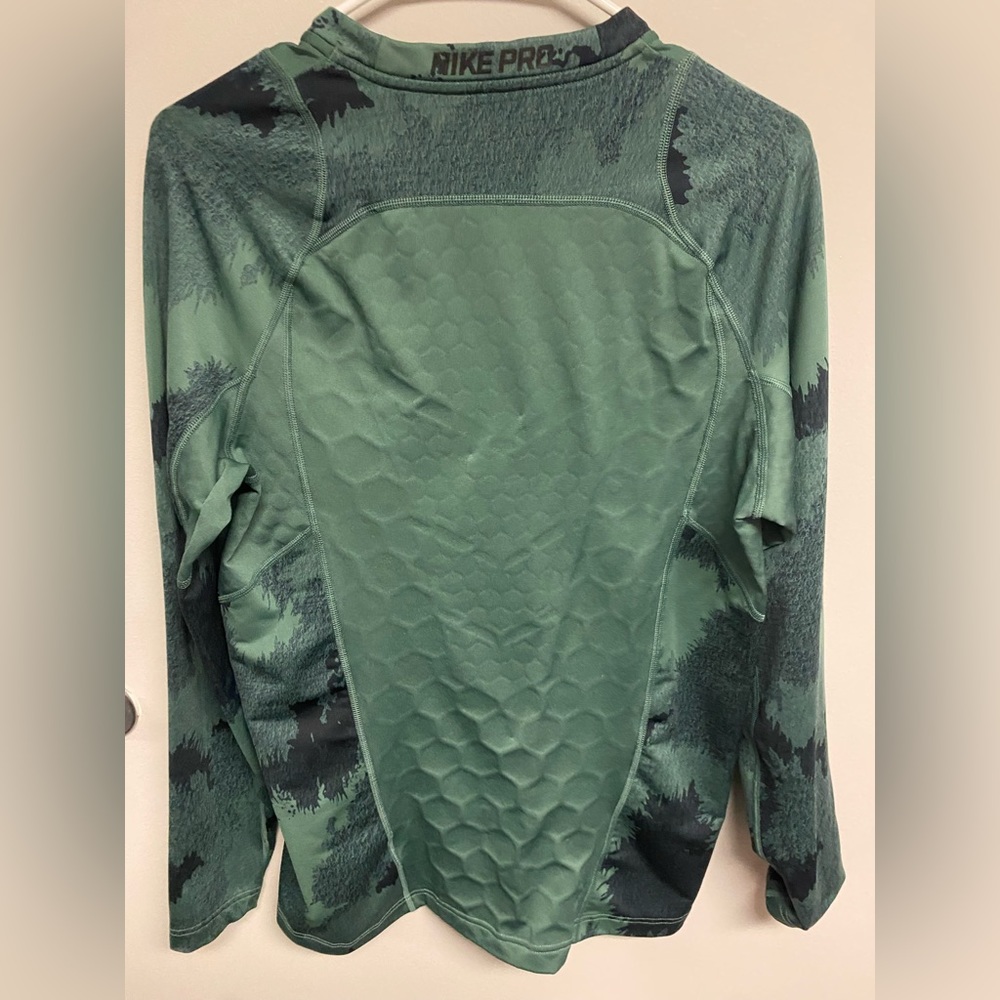 Nike fleece lined top